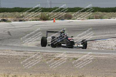 media/Jun-01-2024-CalClub SCCA (Sat) [[0aa0dc4a91]]/Group 6/Qualifying/